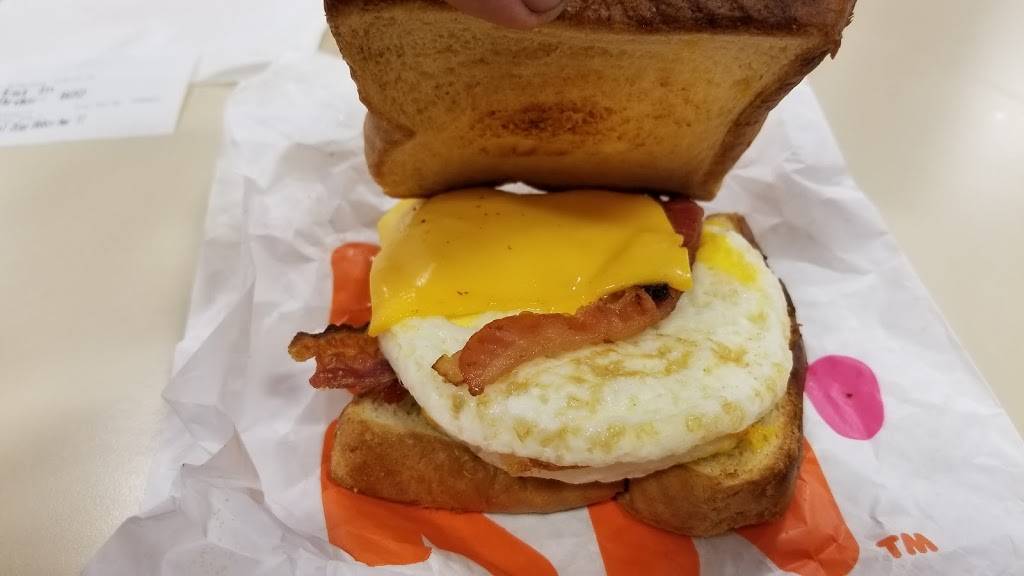 Dunkin | bakery | 946 W FL-436, Altamonte Springs, FL 32714, USA | 4078343005 OR +1 407-834-3005