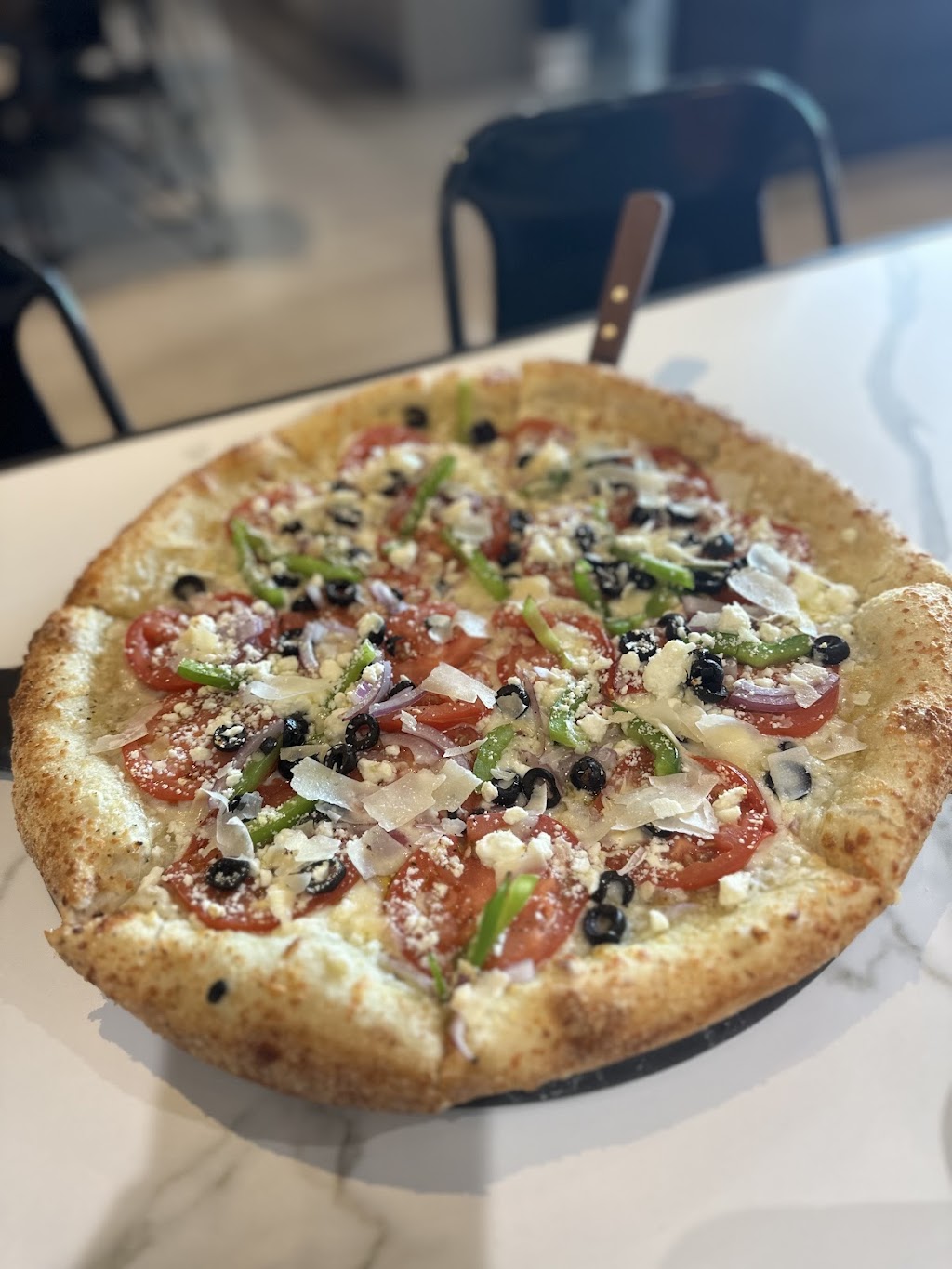 Crust and Roux - Gourmet Pizza, Pot Pies and Dessert Pies | restaurant | 6825 S Las Vegas Blvd Suite 120, Las Vegas, NV 89119, USA | 7252048522 OR +1 725-204-8522