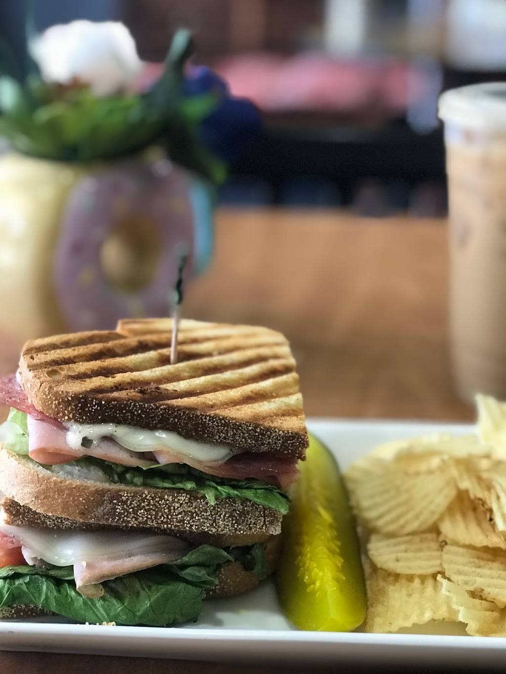 Cafe Ballou | cafe | 939 N Western Ave, Chicago, IL 60622, USA | 7736612114 OR +1 773-661-2114