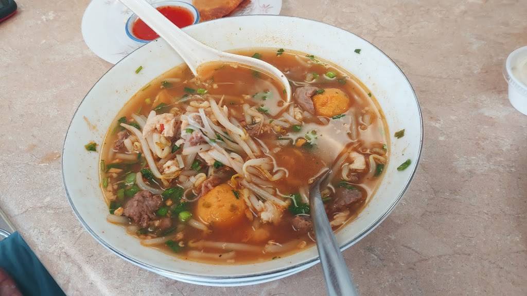 Dukes Thai and American Food | restaurant | 640 S Park Ave, Titusville, FL 32796, USA | 3215673047 OR +1 321-567-3047