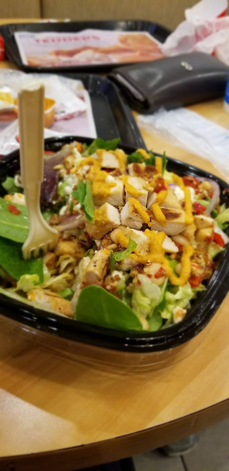 Wendys | restaurant | 26630 N Dixie Hwy, Perrysburg, OH 43551, USA | 4198722523 OR +1 419-872-2523