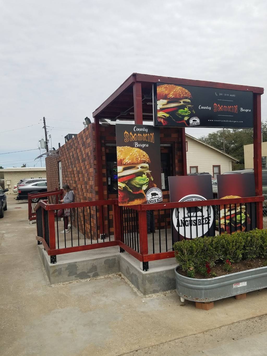 Country Smokin Burgers | restaurant | 213 1st St E, Humble, TX 77338, USA | 2813194680 OR +1 281-319-4680