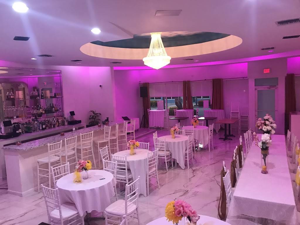 The Palace Hollywood | restaurant | 2029 Harrison St, Hollywood, FL 33020, USA | 9543429035 OR +1 954-342-9035