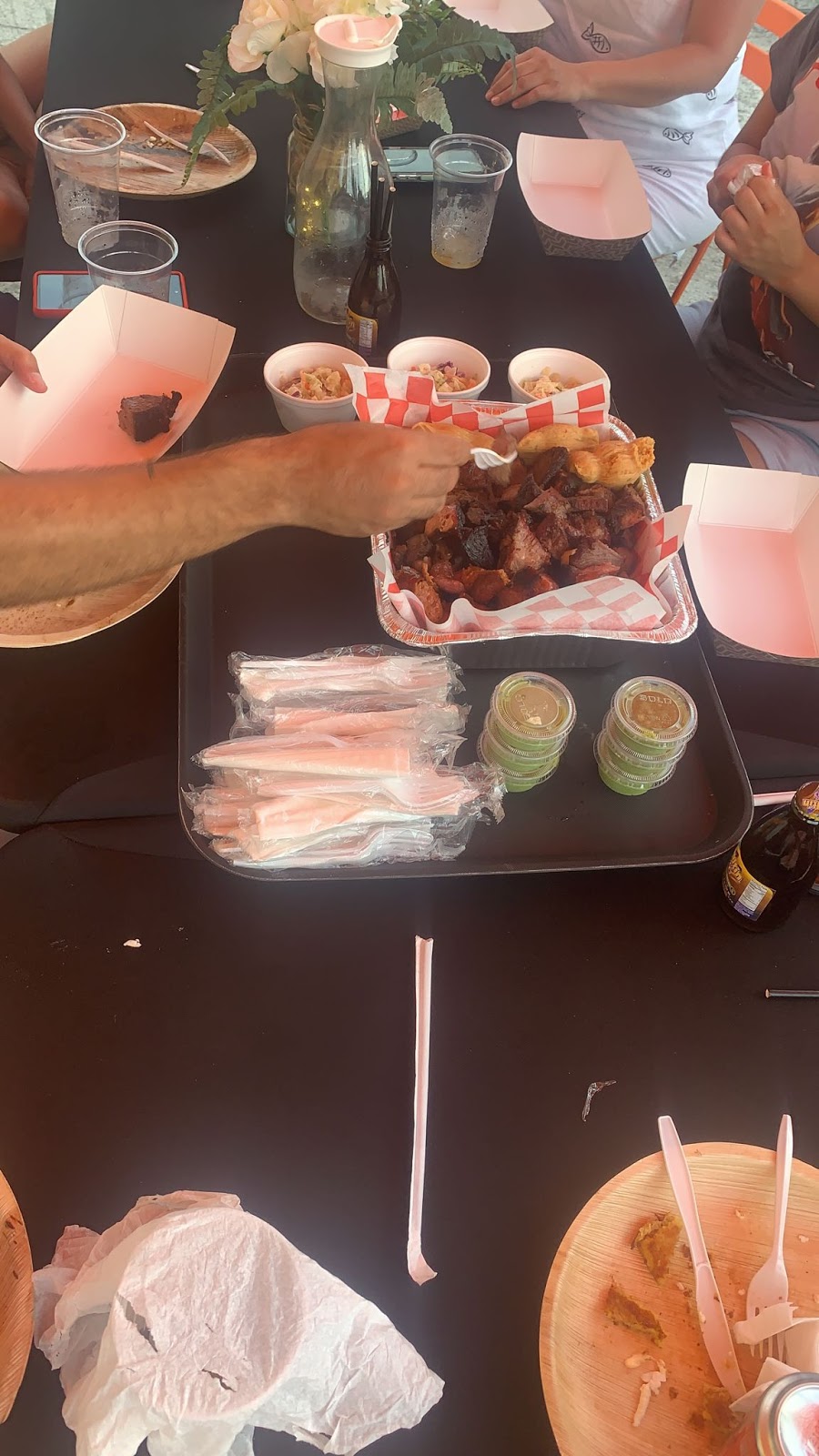 El Rincon LLanero Food Truck | restaurant | 8240 NW 74th St, Medley, FL 33166, USA | 3058246681 OR +1 305-824-6681