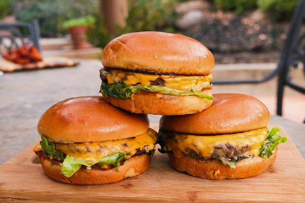 Brew City Burgers | restaurant | 1425 1st St Suite 101, Gilroy, CA 95020, USA | 4087672690 OR +1 408-767-2690