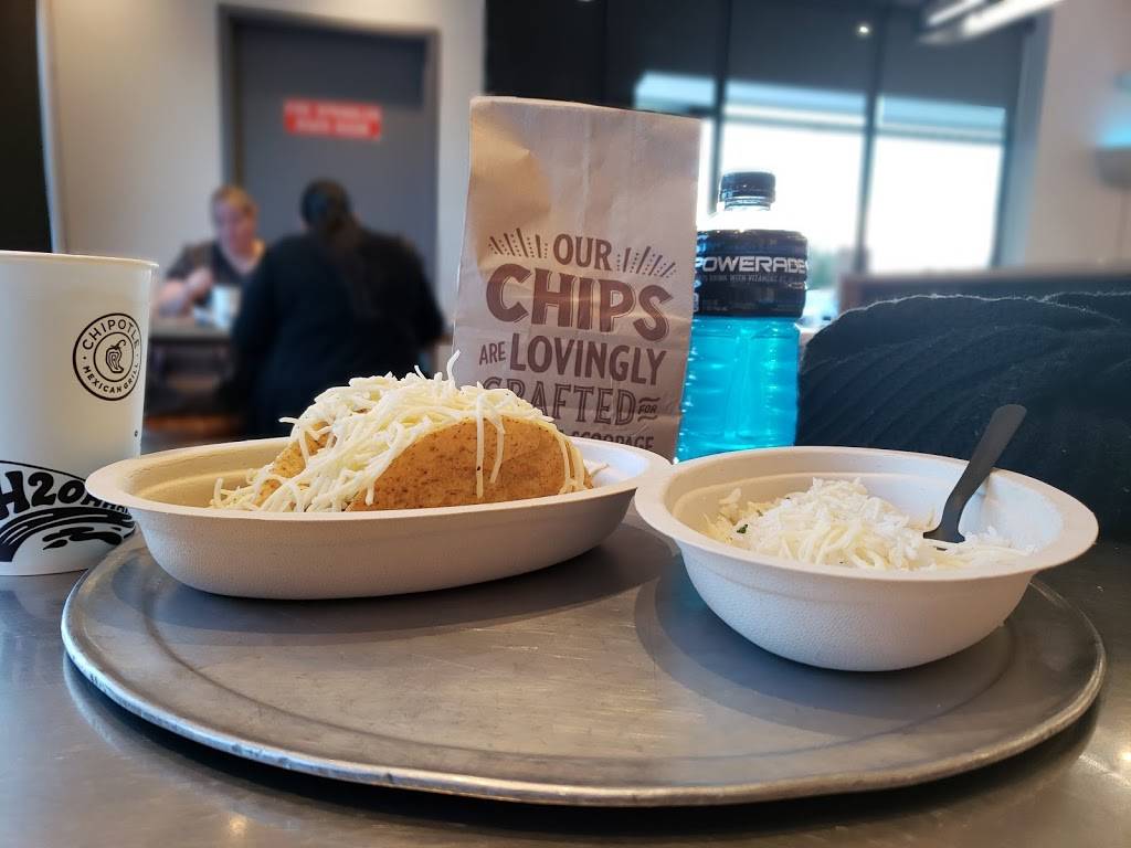 Chipotle Mexican Grill | restaurant | 5849 W Northern Ave Ste 500, Glendale, AZ 85301, USA | 6232150173 OR +1 623-215-0173