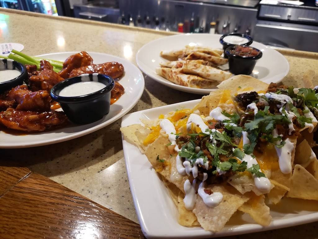 Applebees Grill + Bar | restaurant | 9430 192nd Ave E, Bonney Lake, WA 98391, USA | 2532996464 OR +1 253-299-6464