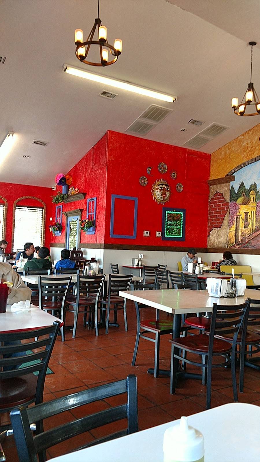 Taqueria El Sol De Jalisco | restaurant | 501 W Southmore Ave, Pasadena, TX 77502, USA | 7134778561 OR +1 713-477-8561