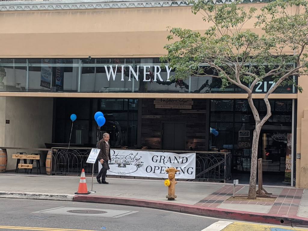Waters Edge Winery of Long Beach | restaurant | 217 Pine Ave, Long Beach, CA 90802, USA | 8333349463 OR +1 833-334-9463