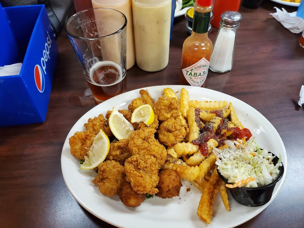 Ricks Crab Trap | restaurant | 178 Eglin Pkwy NE, Fort Walton Beach, FL 32548, USA | 8506640110 OR +1 850-664-0110