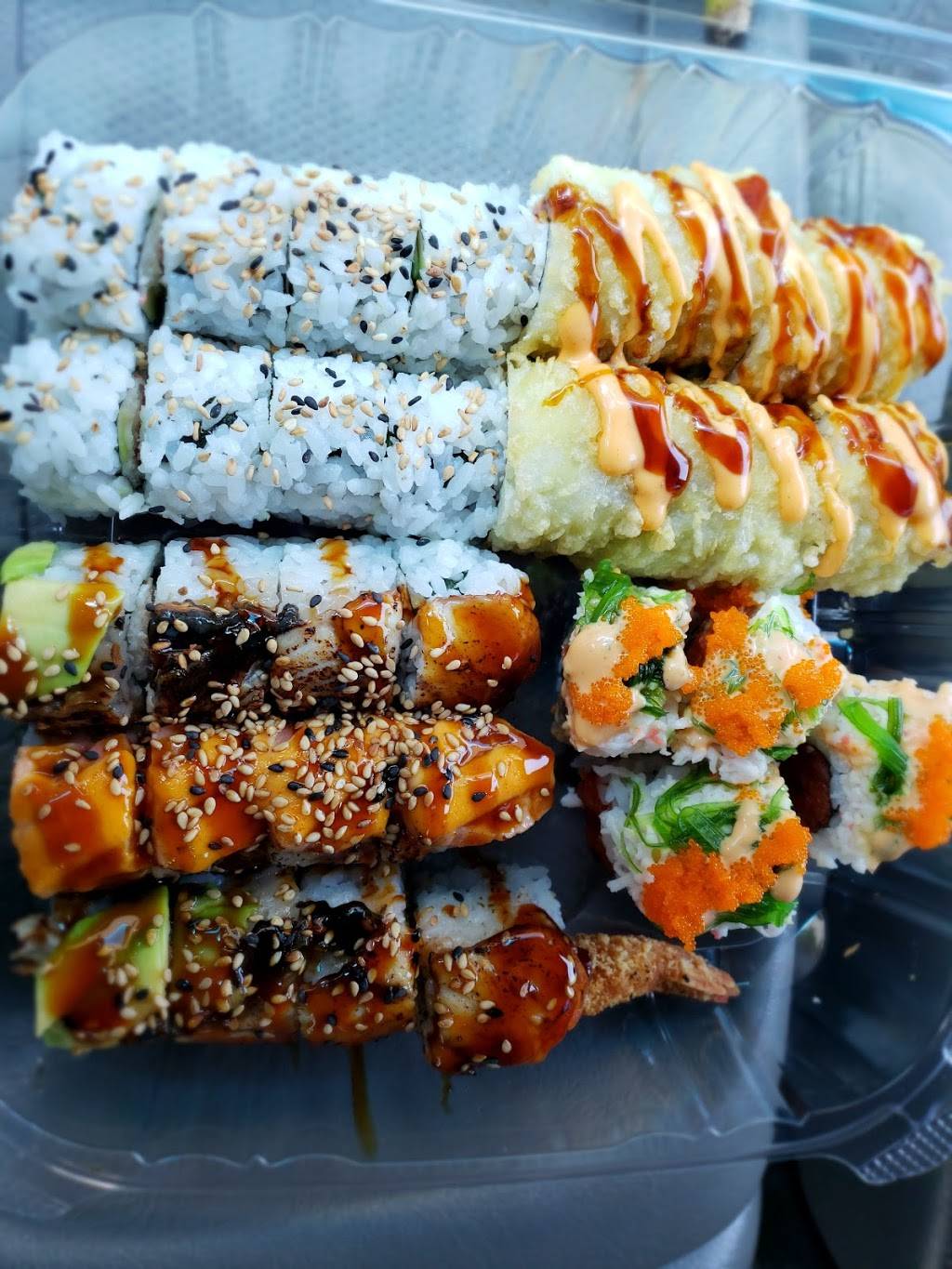 Oishii Sushi | restaurant | 1817 Pioneer Pkwy E, Springfield, OR 97477, USA | 5417267777 OR +1 541-726-7777