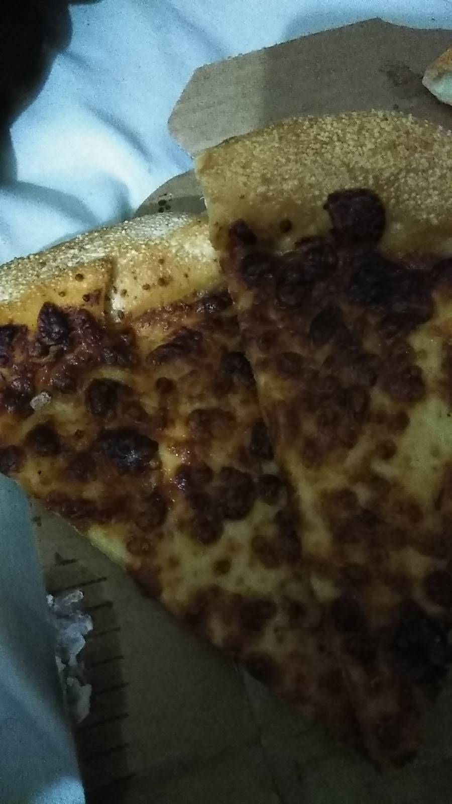 Pizza Hut | restaurant | 13799 Beach Blvd Unit 008C, Jacksonville, FL 32224, USA | 9042233900 OR +1 904-223-3900