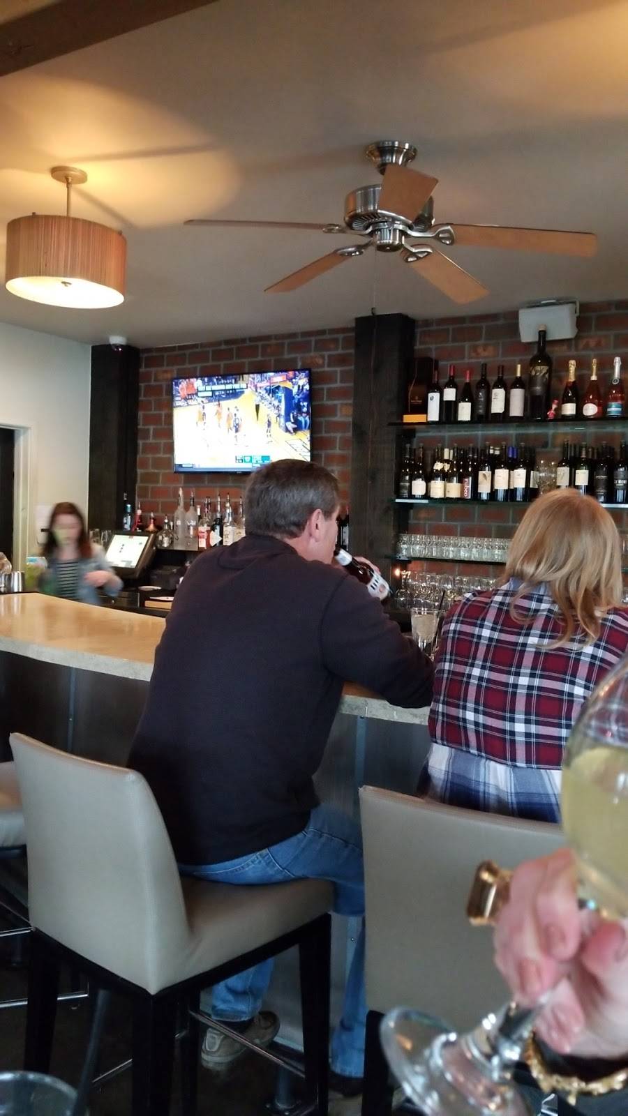 Winslows Wine Cafe | restaurant | 4101 Camp Bowie Blvd, Fort Worth, TX 76107, USA | 8175466843 OR +1 817-546-6843