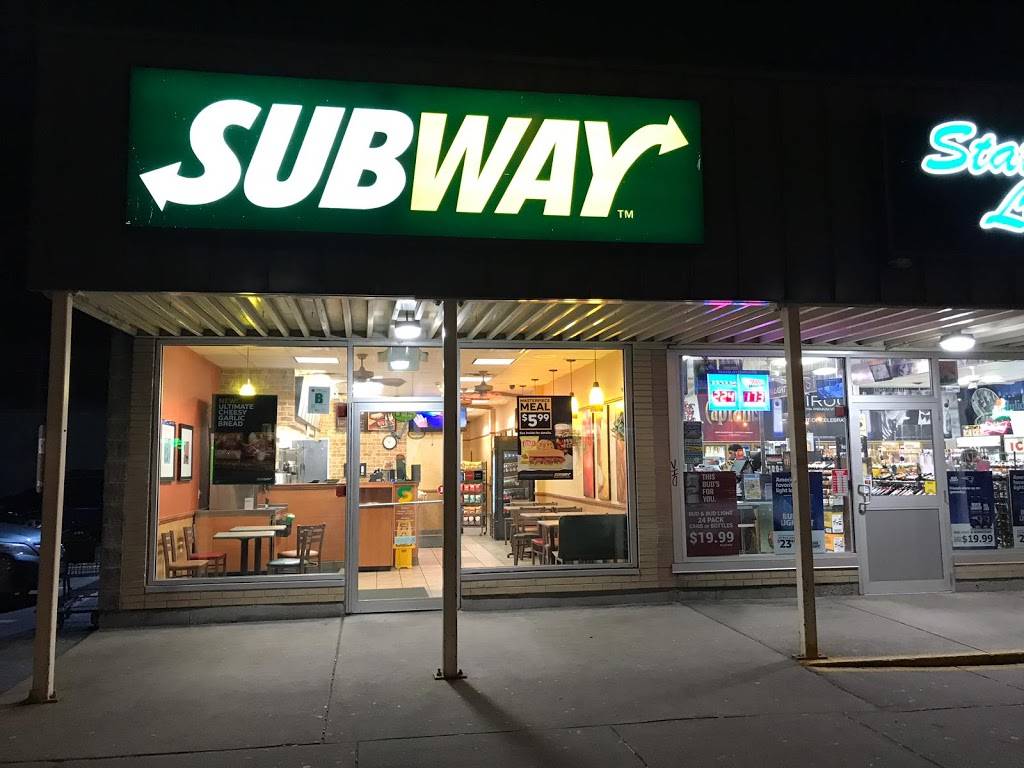 Subway | restaurant | 44 State St, Lynn, MA 01901, USA | 7815953333 OR +1 781-595-3333