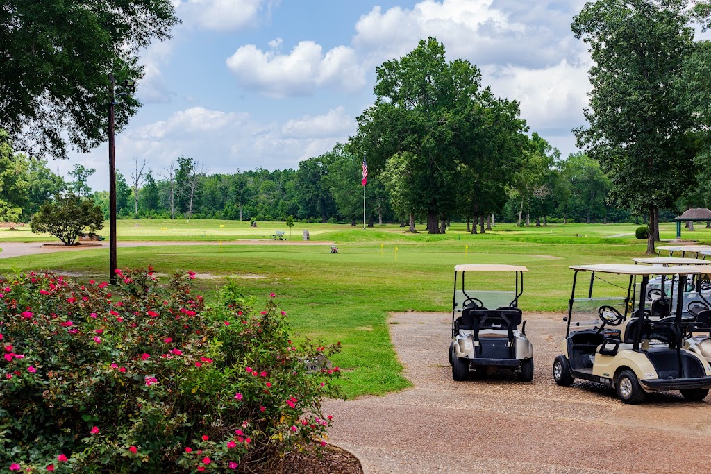 Foxwood Country Club | restaurant | 701 Foxwood Dr, Jacksonville, AR 72076, USA | 5019827508 OR +1 501-982-7508