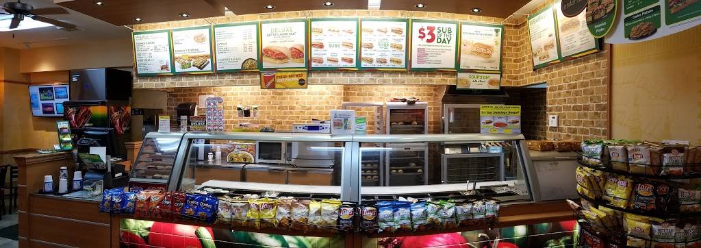 Subway Restaurants | restaurant | 1192 White Horse Rd, Voorhees Township, NJ 08043, USA | 8565208498 OR +1 856-520-8498