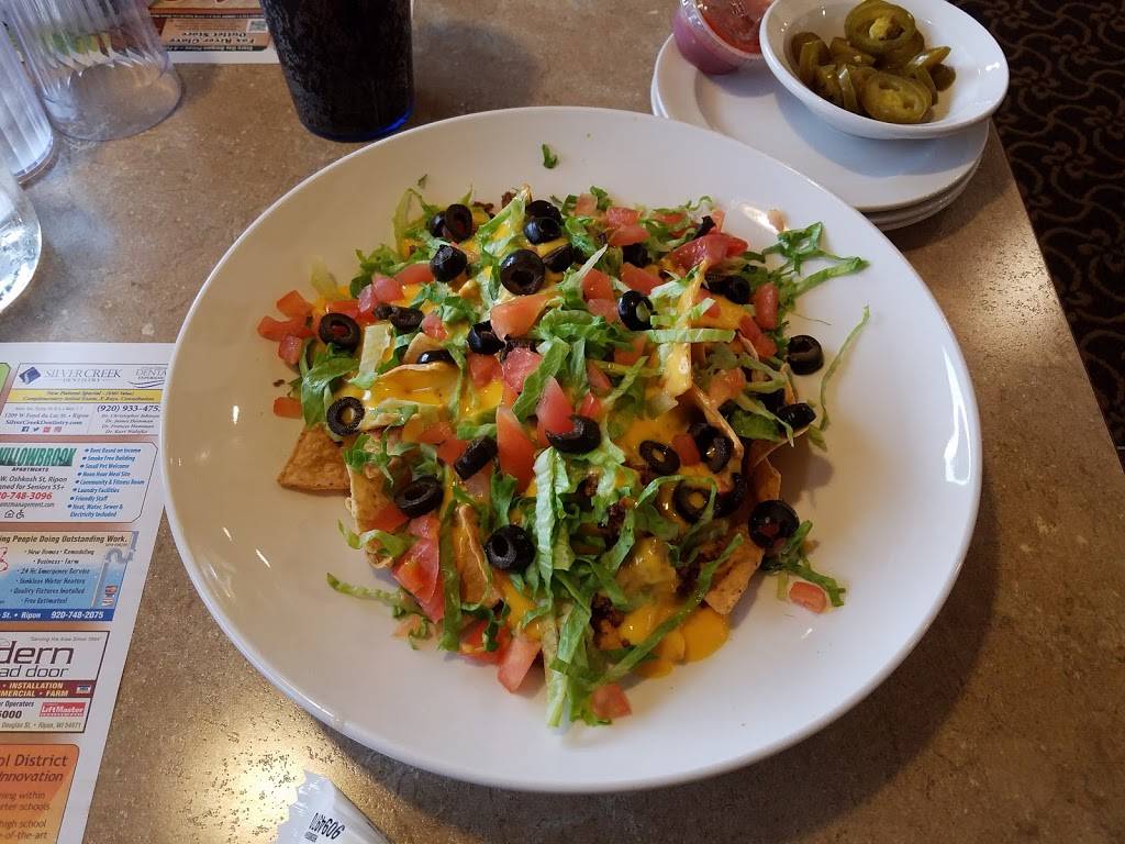 Ripon Family Restaurant | restaurant | 708 W Fond Du Lac St, Ripon, WI 54971, USA | 9207485444 OR +1 920-748-5444