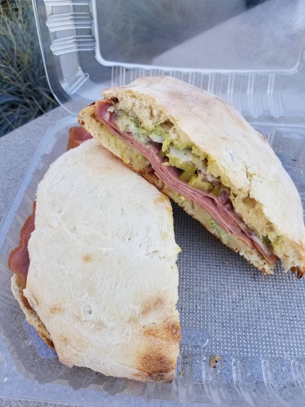 Toninos Place Pizzeria | meal delivery | 23351 Mulholland Dr, Woodland Hills, CA 91364, USA | 8185910600 OR +1 818-591-0600