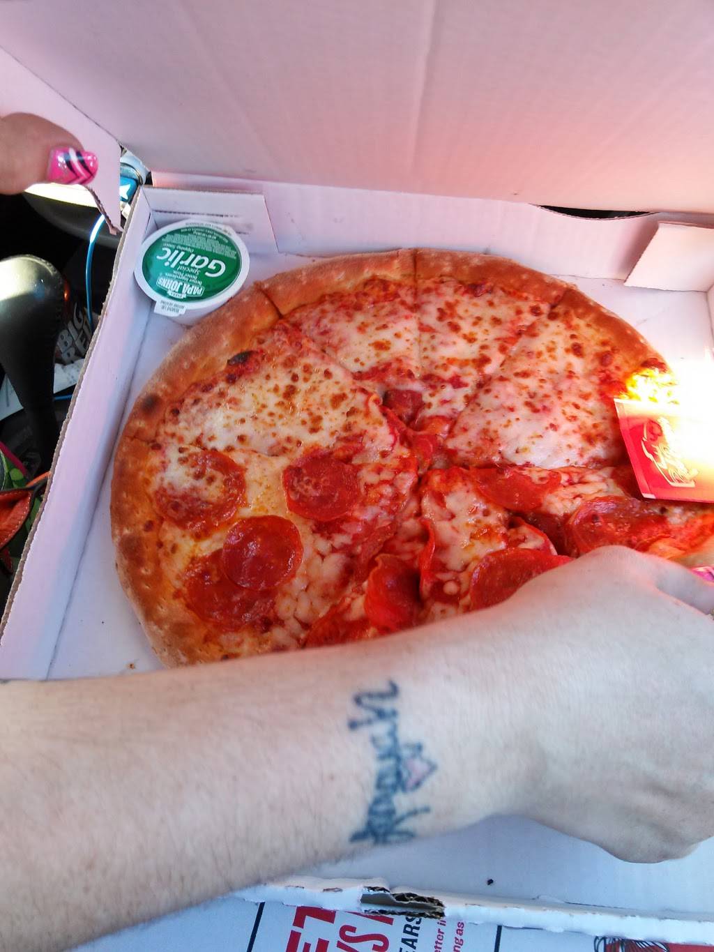 Papa Johns Pizza | restaurant | 5363 Dixie Hwy, Louisville, KY 40216, USA | 5024484700 OR +1 502-448-4700