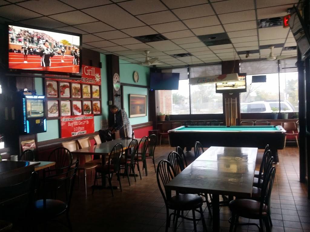 Wok and Grill | restaurant | 1085 OConnor Dr, Toronto, ON M4B 3N1, Canada | 6477972056 OR +1 647-797-2056