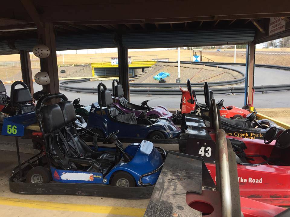 Pikes Creek Raceway Park & Family Restaurant | restaurant | 2542 PA-118, Hunlock Creek, PA 18621, USA | 5704773188 OR +1 570-477-3188