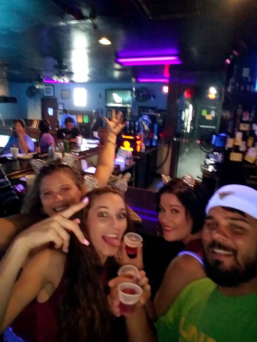 Shore Thing Billiards | restaurant | 942 Lake Arrowhead Rd, Myrtle Beach, SC 29572, USA | 8437121905 OR +1 843-712-1905