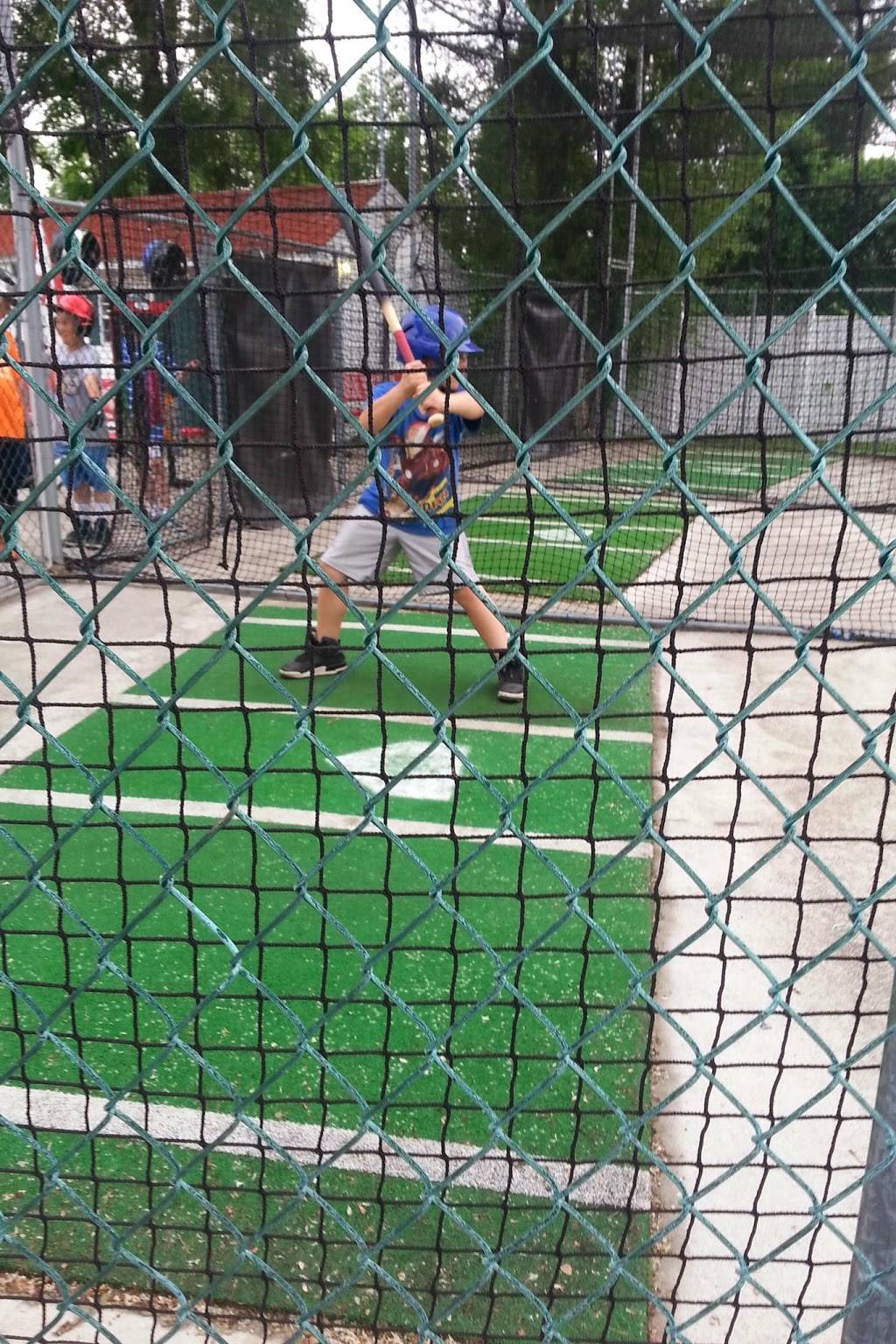 The Grandstand | restaurant | 1268 Highbridge Rd, Schenectady, NY 12303, USA | 5183567110 OR +1 518-356-7110