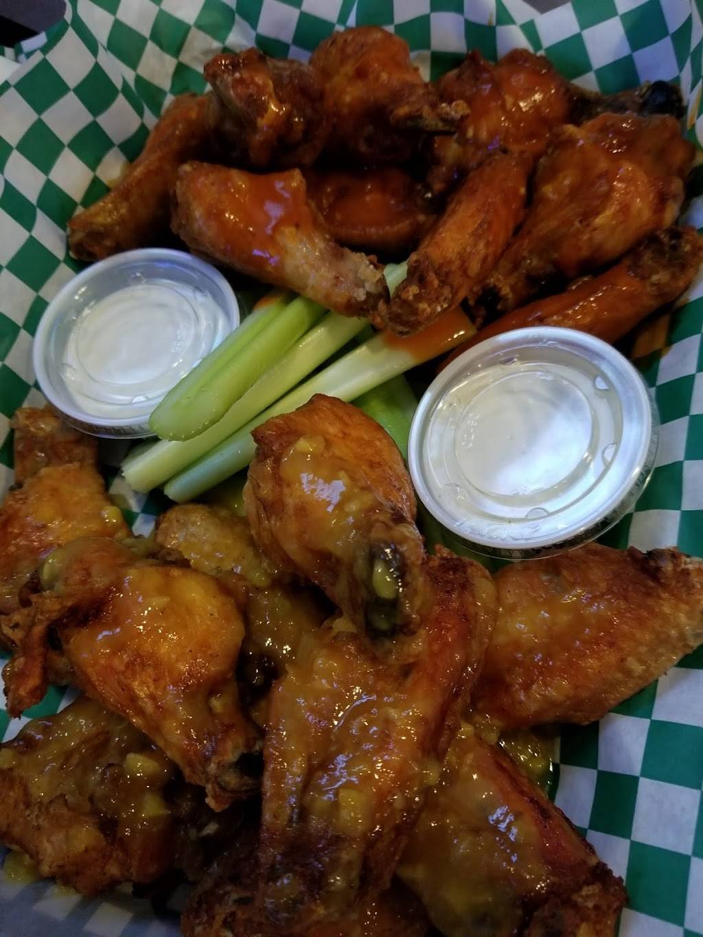 Small Bar Matthews | restaurant | 4320 Potter Rd, Stallings, NC 28104, USA | 7047699656 OR +1 704-769-9656