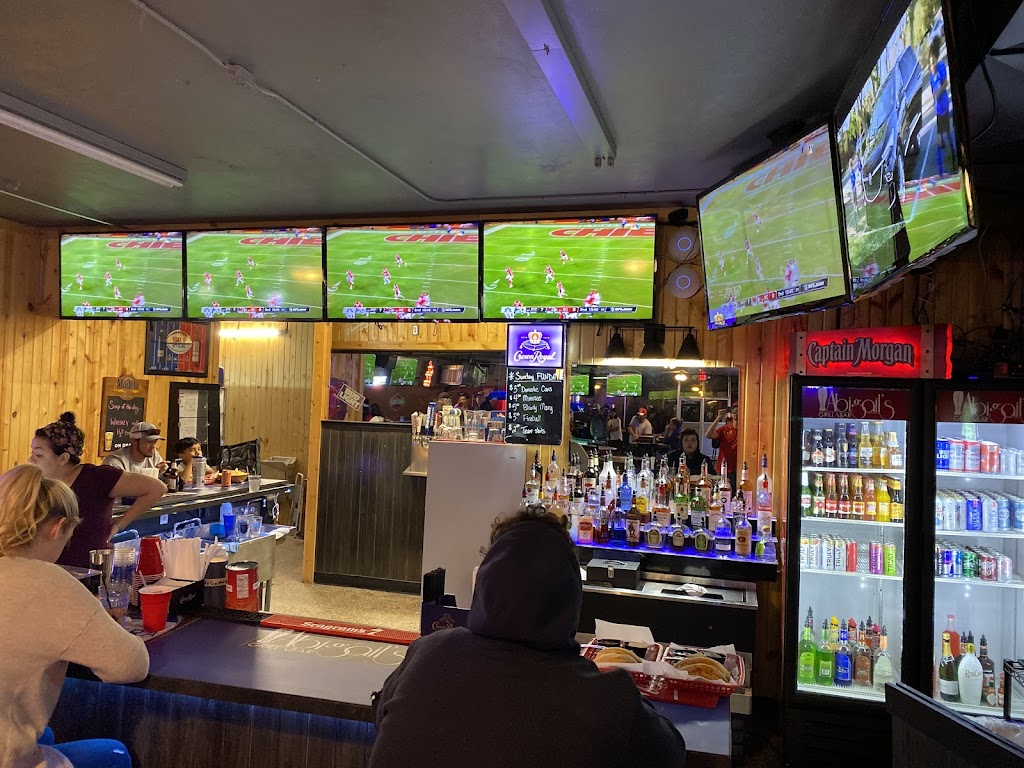 Abigails Oakland Grill and Bar | restaurant | 1909 NE Seward Ave, Topeka, KS 66616, USA | 7854081377 OR +1 785-408-1377