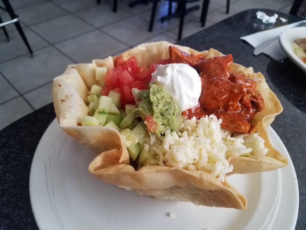 Adelitas | restaurant | 14958 7th St, Victorville, CA 92395, USA | 4422292726 OR +1 442-229-2726