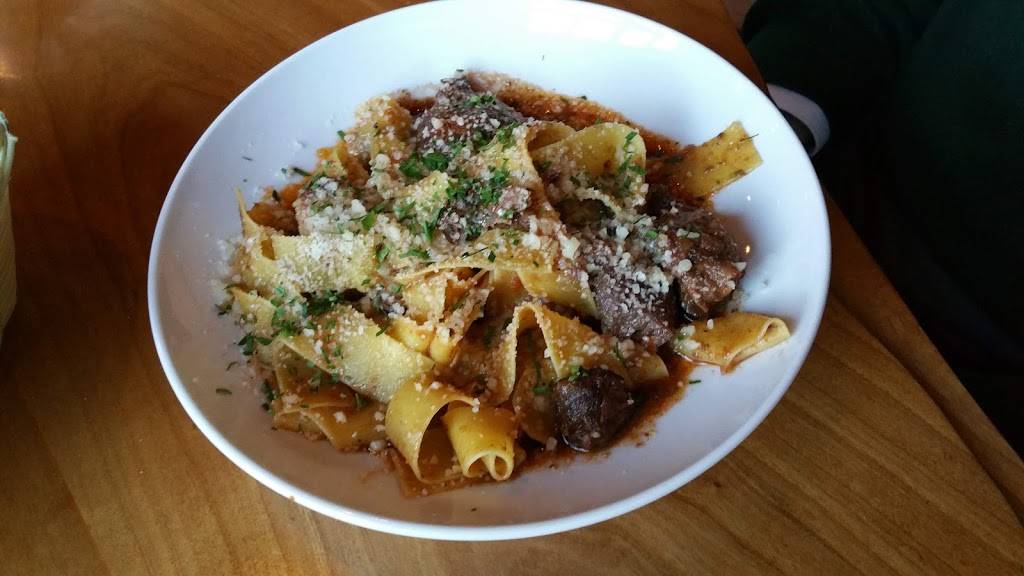 Osteria Papavero | restaurant | 128 E Wilson St, Madison, WI 53703, USA | 6082558376 OR +1 608-255-8376