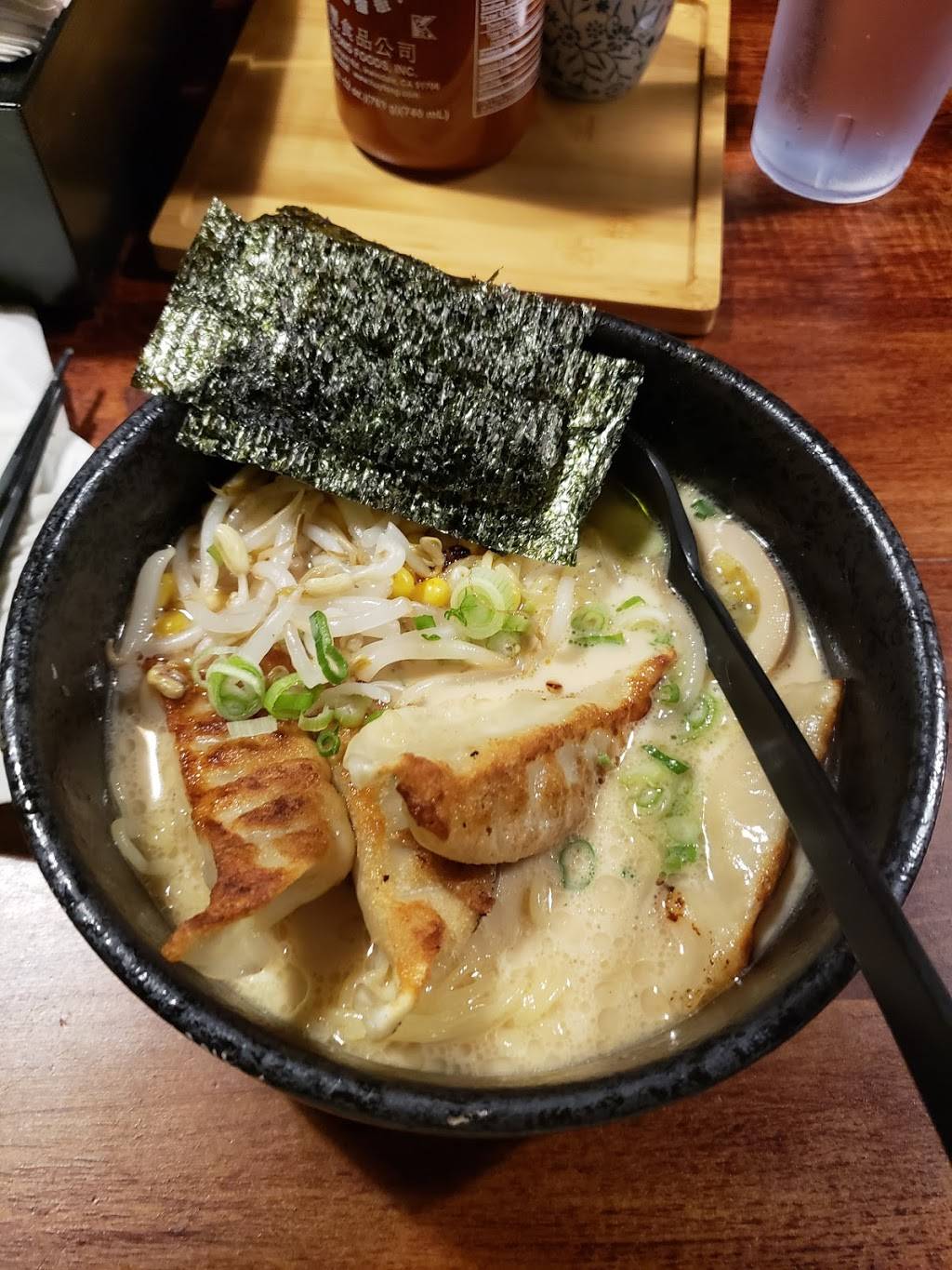 Tatsumaki Ramen & Lounge | restaurant | 1300 12th Ave SE #230, Norman, OK 73071, USA | 4059285007 OR +1 405-928-5007