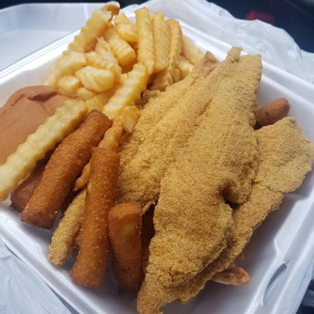 Johns Seafood | restaurant | 3704 Jewella Ave, Shreveport, LA 71109, USA | 3186354646 OR +1 318-635-4646