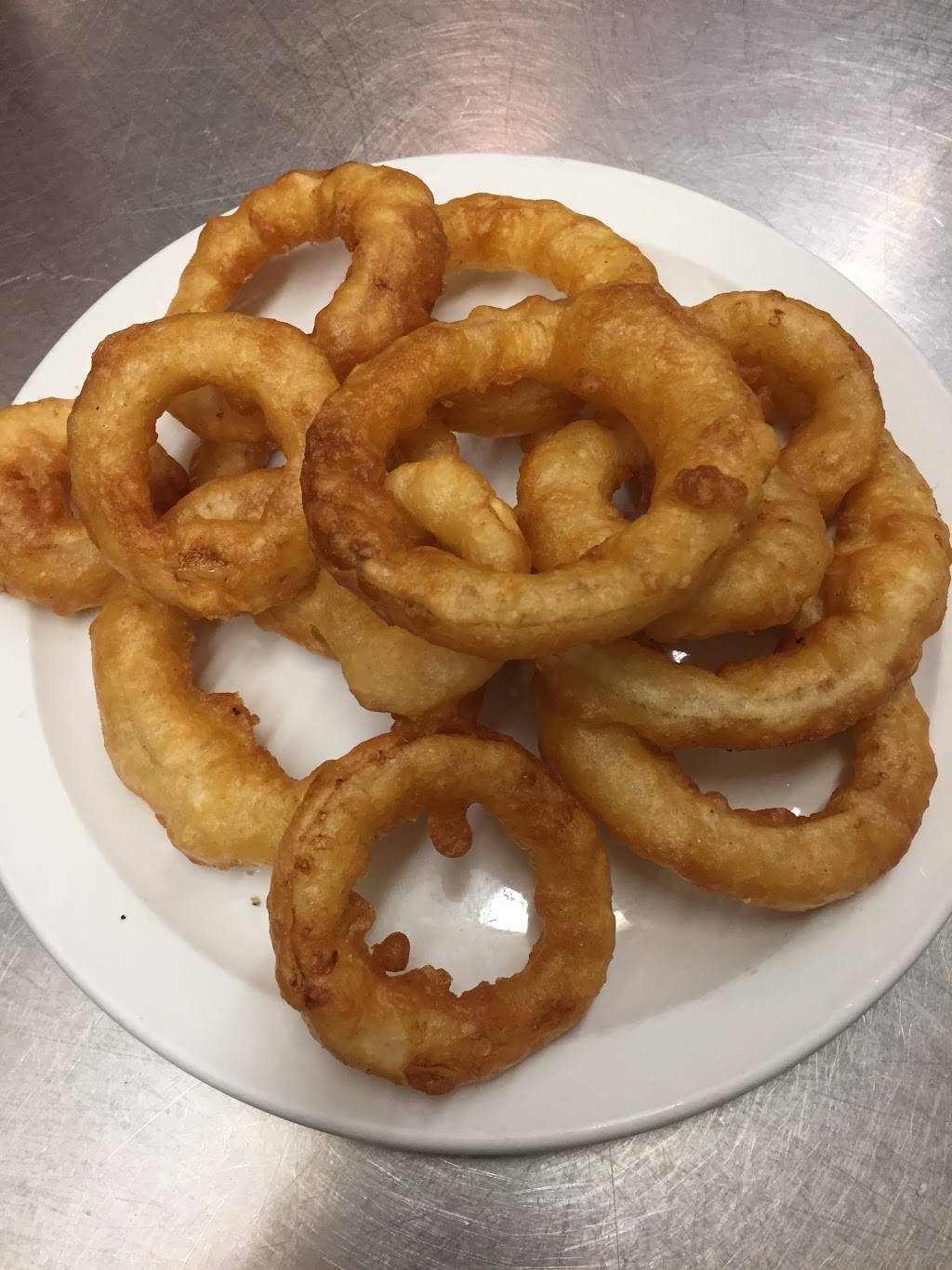 Mulligans Bar & Grill | restaurant | 2791 4th St SE, Mason City, IA 50401, USA | 6414229888 OR +1 641-422-9888