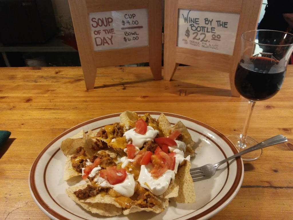 The Merry Woods | restaurant | 10120 US-50, Pollock Pines, CA 95726, USA | 5302933384 OR +1 530-293-3384