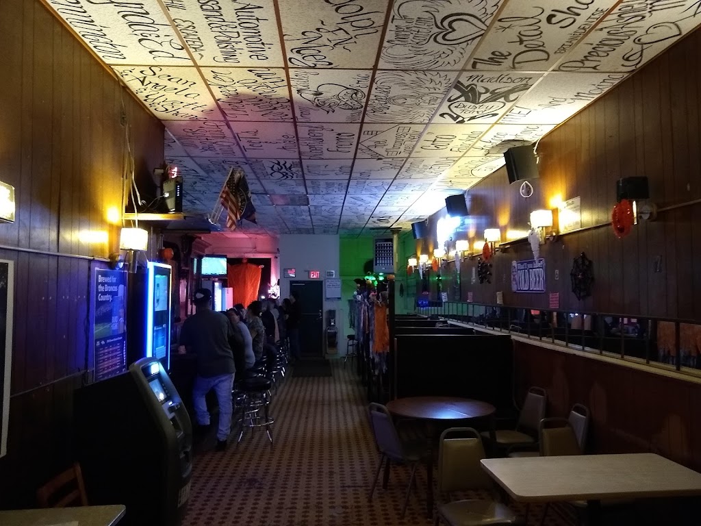 Star Bar | restaurant | 300 Spring St, Pueblo, CO 81003, USA | 7192994415 OR +1 719-299-4415