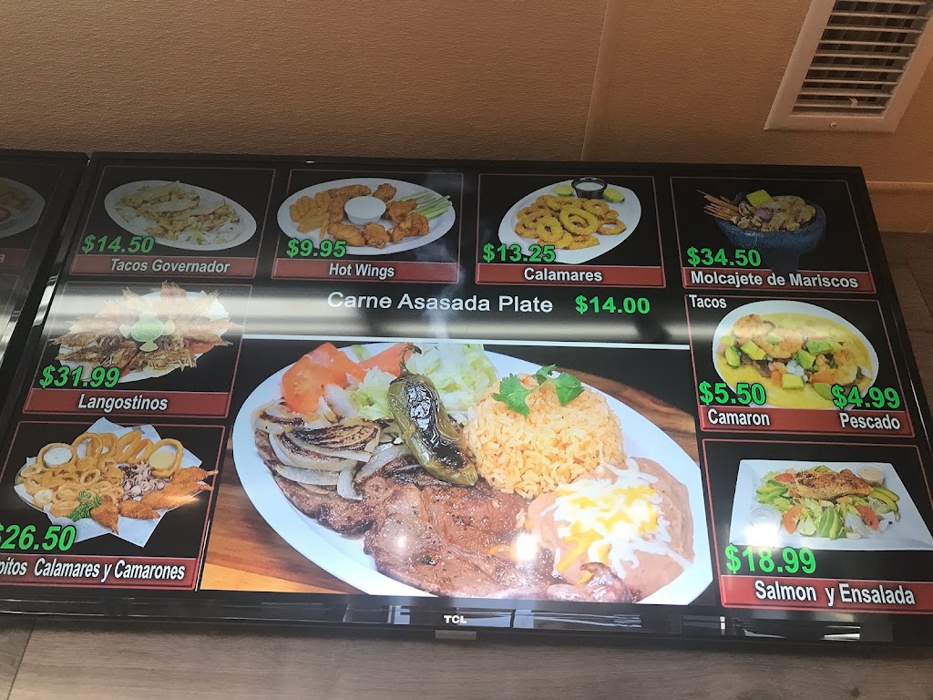 Tacos y Mariscos El Perico | restaurant | 623 E 6th St, Corona, CA 92879, USA | 9514963423 OR +1 951-496-3423