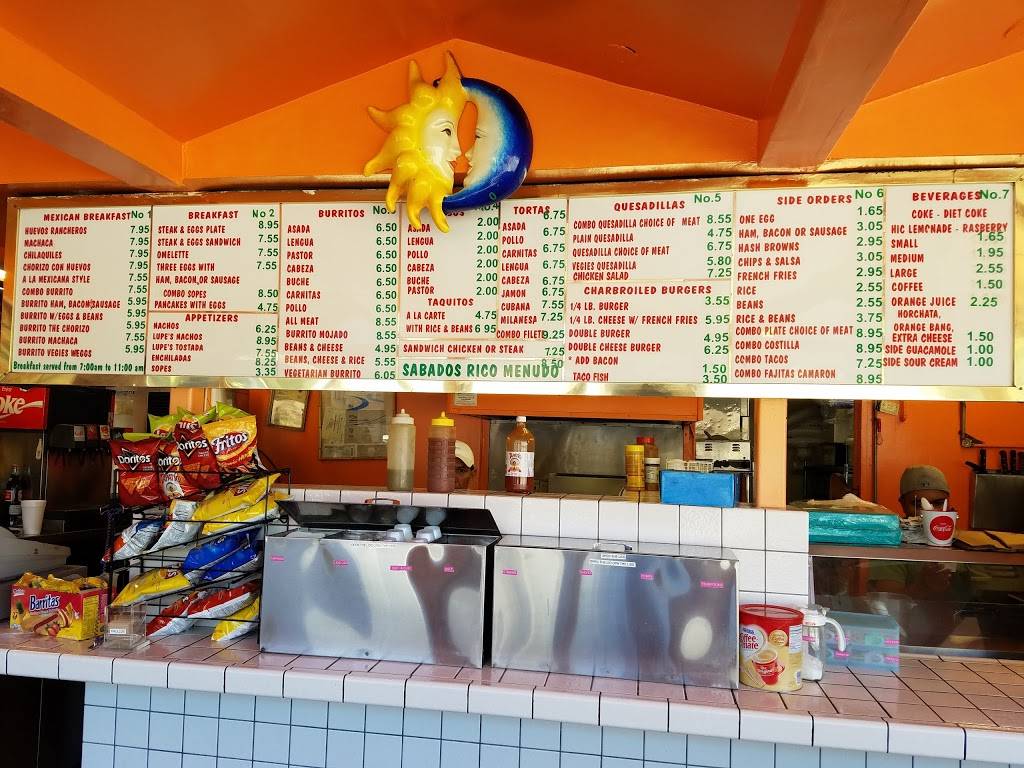 Lupes Place | restaurant | 1446 Foothill Blvd, La Cañada Flintridge, CA 91011, USA | 8187908950 OR +1 818-790-8950