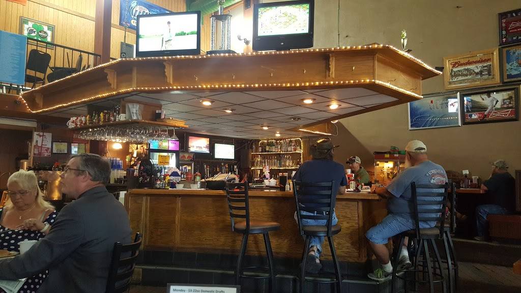 Darbs Patio | restaurant | 148 S Main St, Eaton Rapids, MI 48827, USA | 5176633272 OR +1 517-663-3272