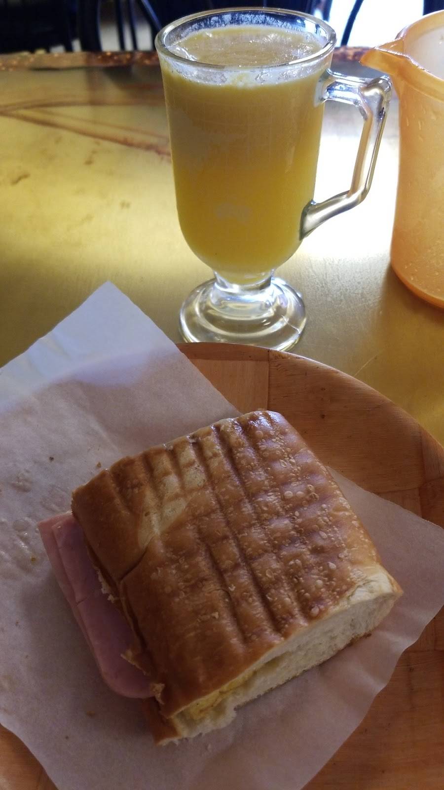 Colombia Harvest Bakery | restaurant | 2000 Palm Bay Rd NE, Palm Bay, FL 32905, USA | 3217260888 OR +1 321-726-0888