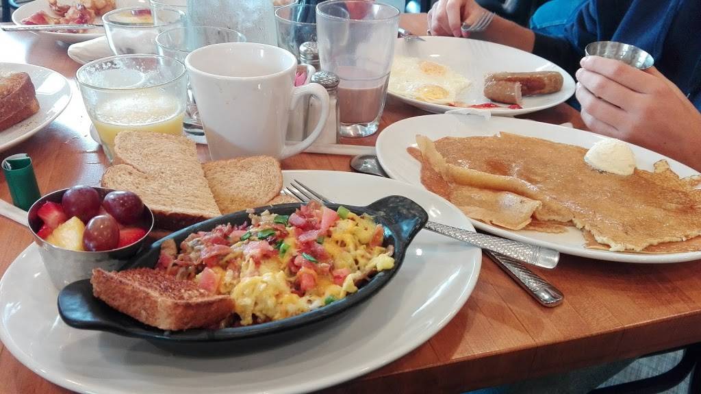 Le Peep | restaurant | 12213 N Meridian St, Carmel, IN 46032, USA | 3175809193 OR +1 317-580-9193