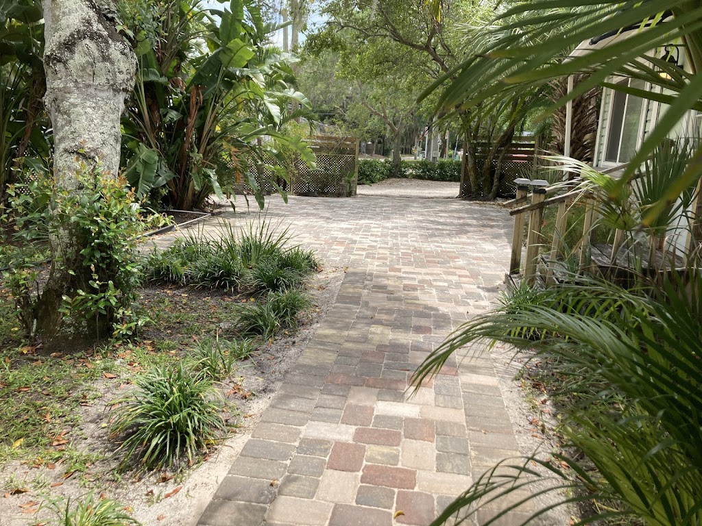 Manatee Palms | restaurant | 1128 Manatee Ave E, Bradenton, FL 34208, USA | 9412246923 OR +1 941-224-6923