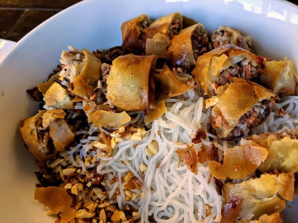 Pho Madison | restaurant | 1306 Boston Post Rd, Madison, CT 06443, USA | 2032456865 OR +1 203-245-6865