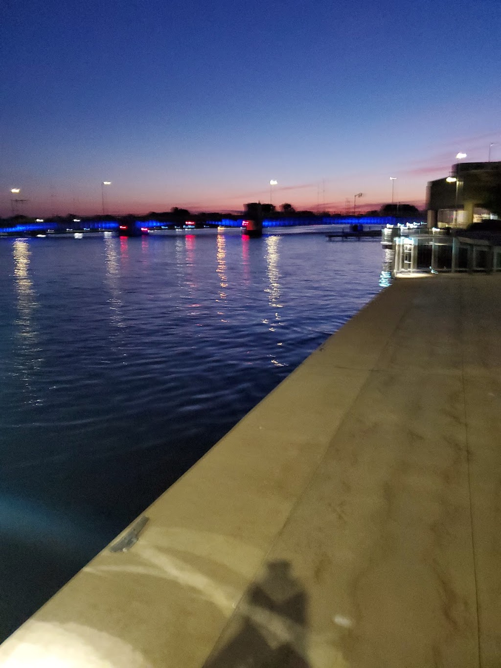 Planet Perk at City Center | bakery | 100 City Center C, Oshkosh, WI 54901, USA | 9202359891 OR +1 920-235-9891