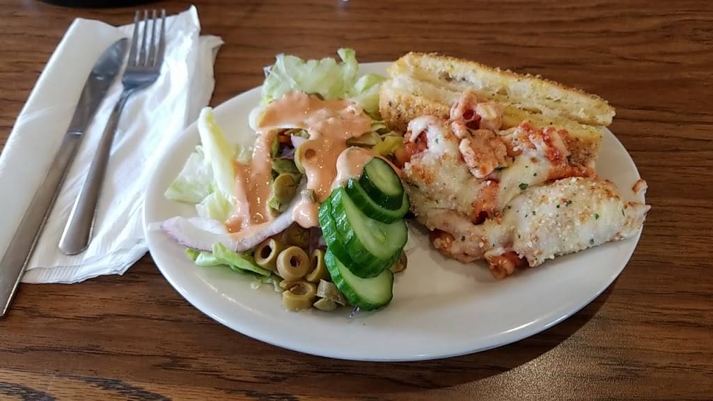 Pizza Hut | restaurant | 5897 Gall Blvd, Zephyrhills, FL 33542, USA | 8137887643 OR +1 813-788-7643