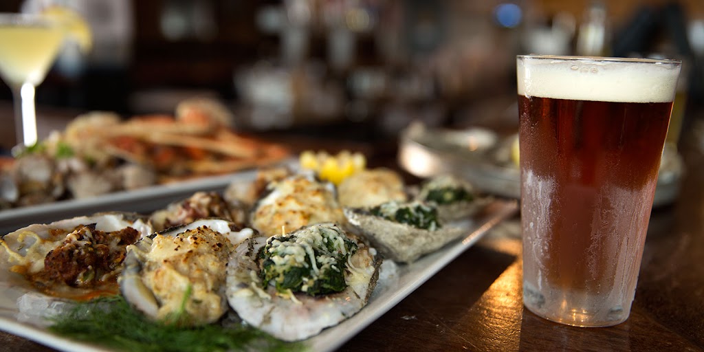 Atlas Oyster House | restaurant | 600 S Barracks St, Pensacola, FL 32502, USA | 8504700003 OR +1 850-470-0003