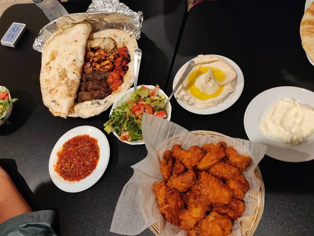 El Laham Restaurant | restaurant | 91 Rolfe Square, Cranston, RI 02910, USA | 4014673790 OR +1 401-467-3790