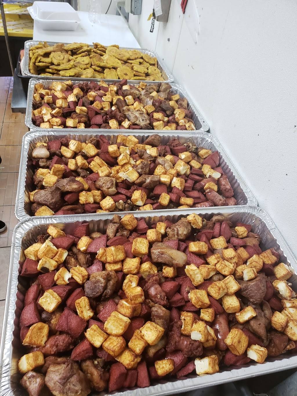 Nuevo Amanecer Cafe | restaurant | 3553 W 76th St, Hialeah, FL 33018, USA | 3053626454 OR +1 305-362-6454