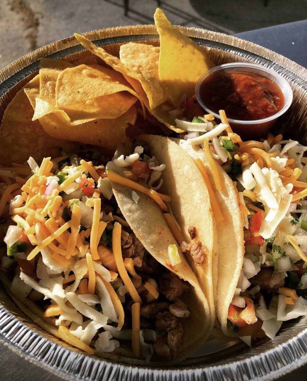 Cantina Phoenix | restaurant | 924 7th Ave E, Hendersonville, NC 28792, USA | 8283291005 OR +1 828-329-1005