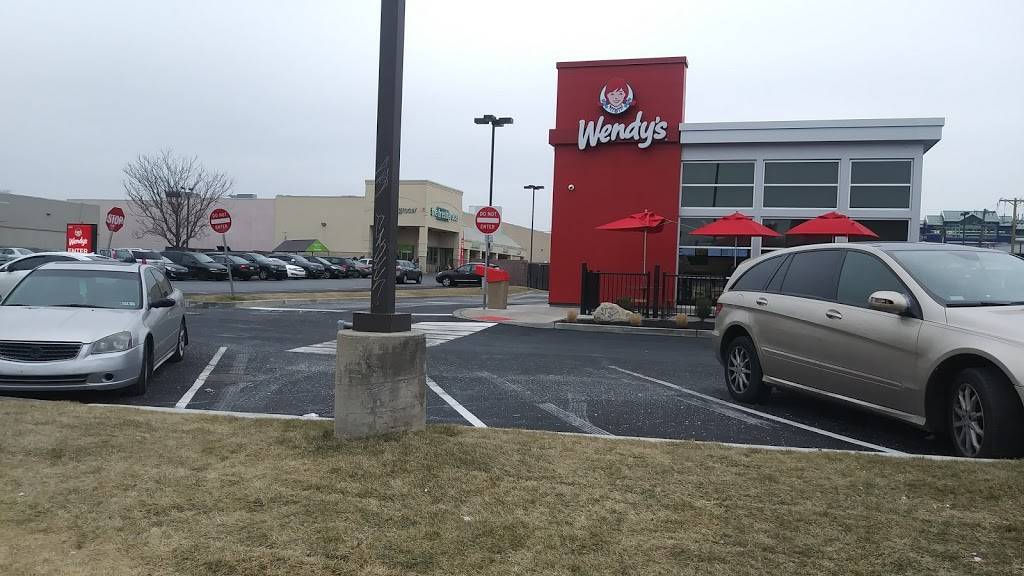 Wendys | restaurant | 5601 Chestnut St, Philadelphia, PA 19139, USA | 2672337330 OR +1 267-233-7330